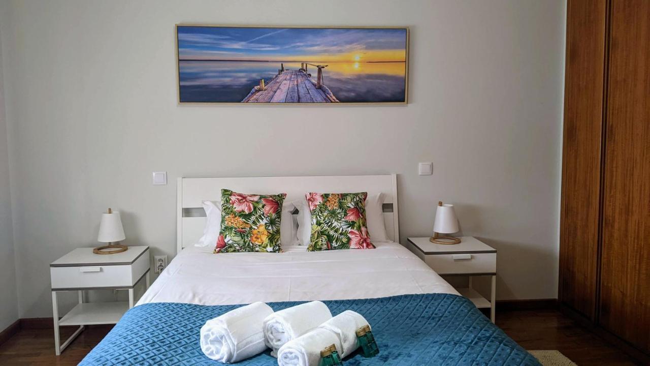 The Palm House Villa Ovar Bagian luar foto
